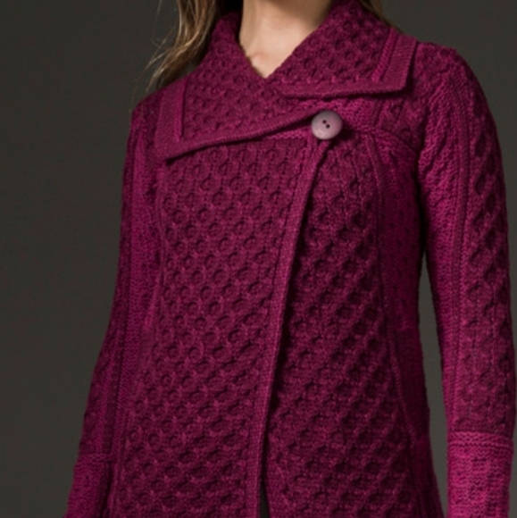 Aran Merino Wool Loose Knit Mid Length 2 Tone Sweater - Picture 11 of 14